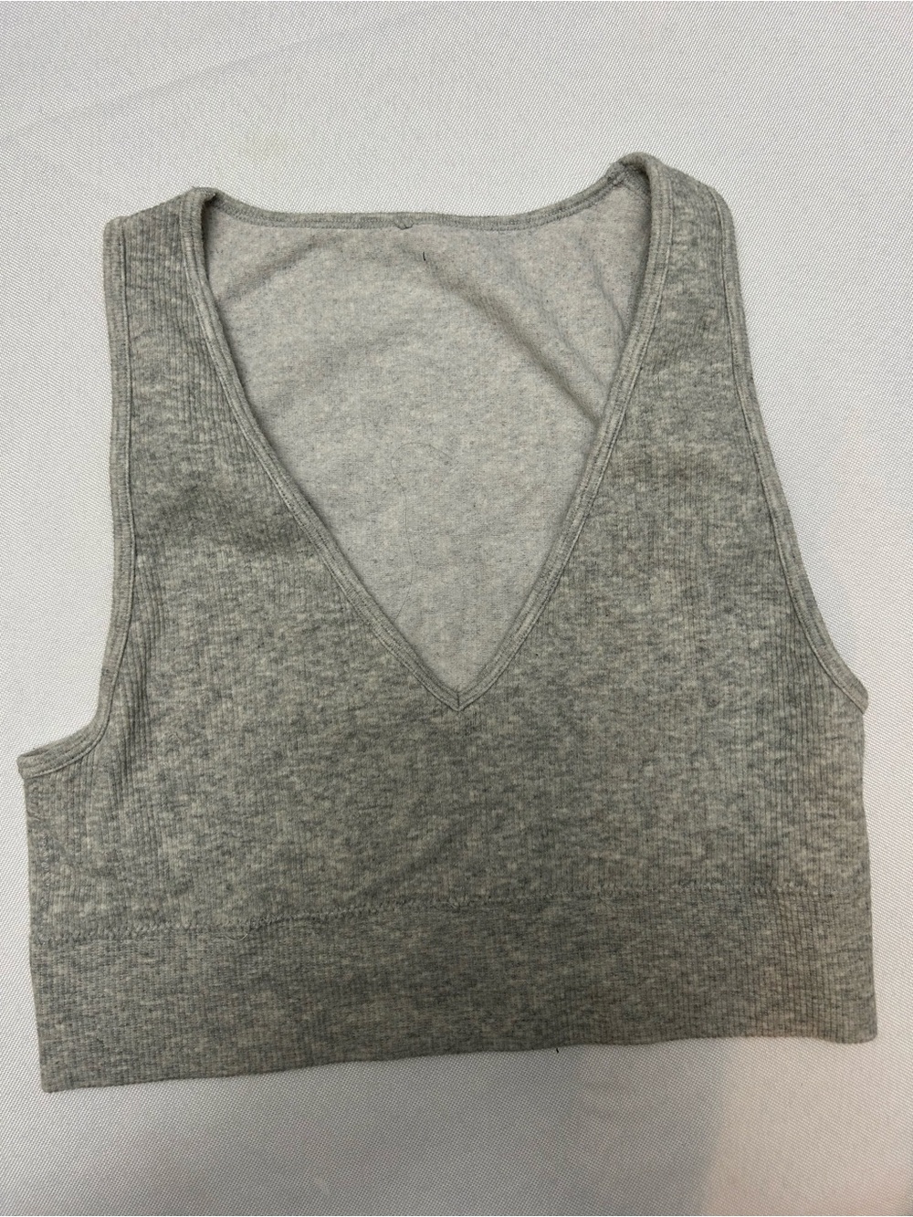 Garage Gray V-Neck Ribbed Crop Tank Top - Women's size S